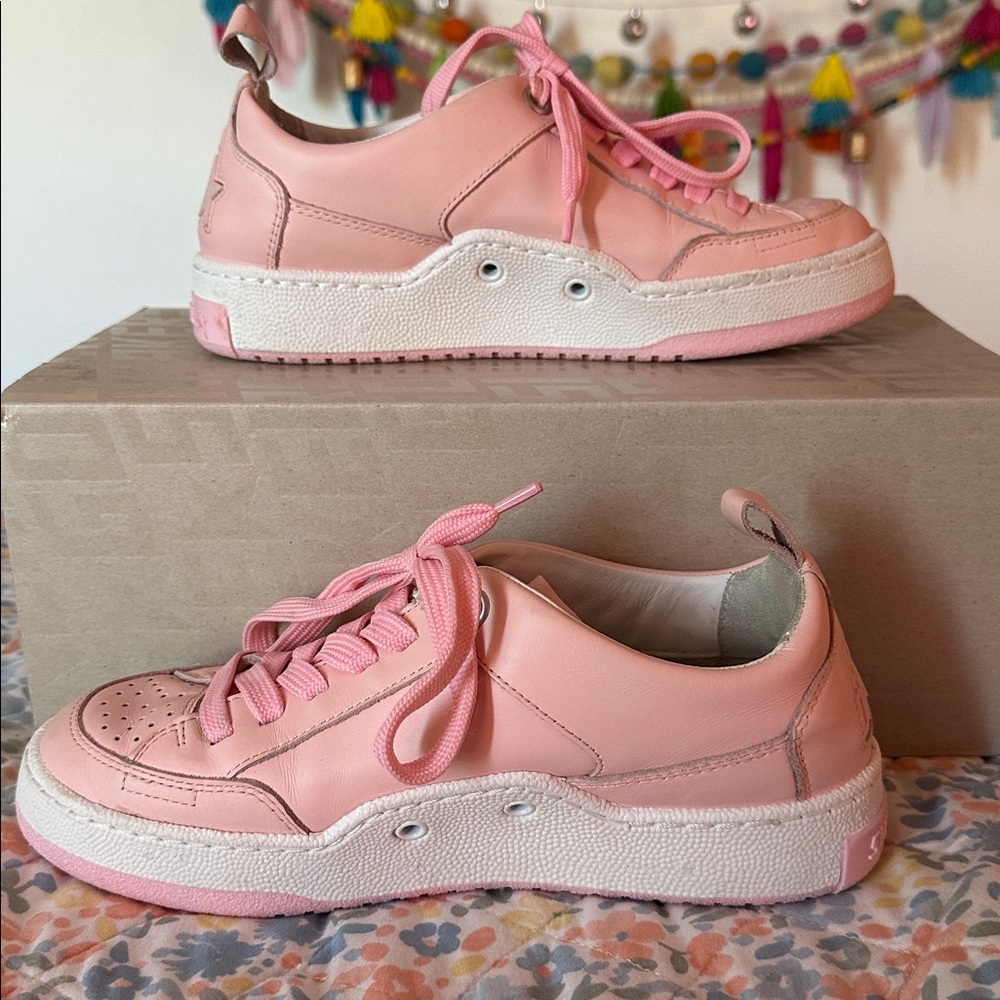 Golden Goose Rose Quartz Women’s Sneaker - Picture 11 of 16